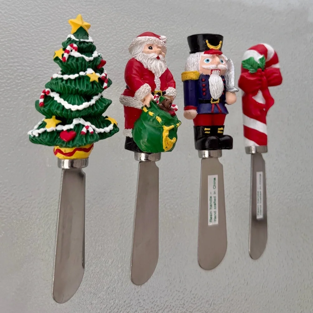 Boston Warehouse Christmas Cheese Spreaders ~ Set of 4